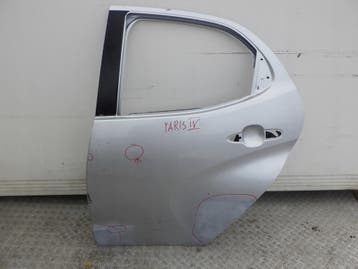 Toyota Yaris IV achterdeur links, Verzenden, Gebruikt