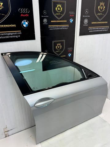 Portier 4-deurs rechts voor BMW 5-serie bj.2015 grijs A83, Auto-onderdelen, Gebruikt, Voor, BMW, Deur