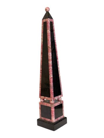 Figuur - Decoratief obelisk van zwart en roze marmer, 51 cm