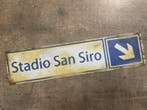 San Siro - Calcio - Bord, weg, Kunstwerk, Nieuw