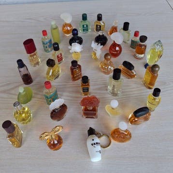 Collectie merkartikelen - Miniaturen van merkkparfums