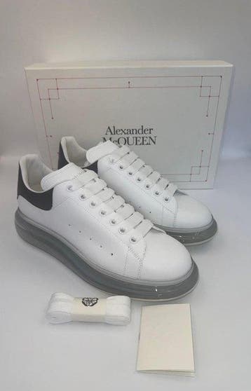 Alexander McQueen - Monogramma - Sneakers - Maat: EU 41 -, Nieuw