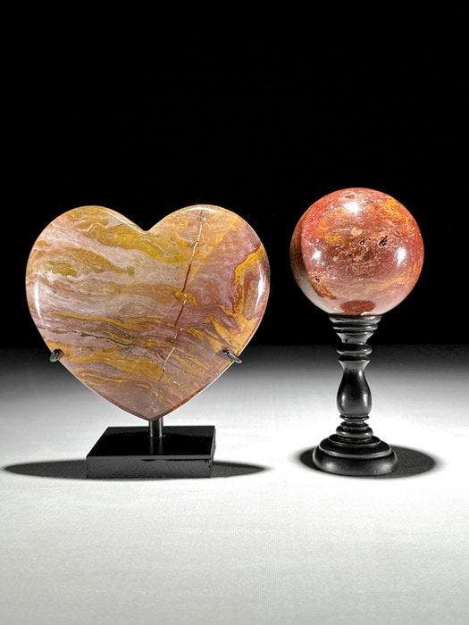 GEEN RESERVERINGSPRIJS - Prachtig paar rood versteend hout, Antiek en Kunst, Kunst | Designobjecten