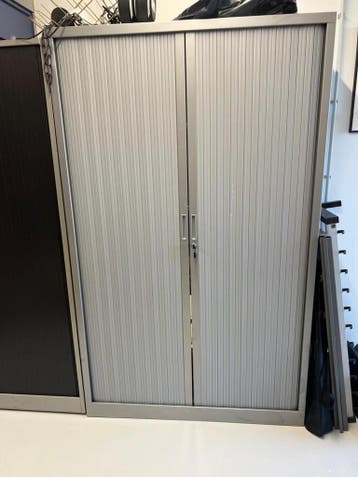 Online veiling: Hoge roldeurkast, 1200 x 430 x 1980 mm, Nieuw