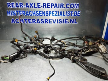 Kabelboom Opel 6 cilinder CIH motor met gele stekkers., Auto-onderdelen, Verzenden, Gebruikt, Opel