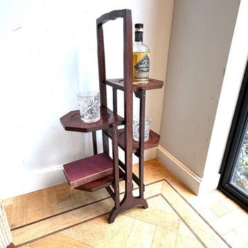 Cake stand - Bijzettafel - Eik