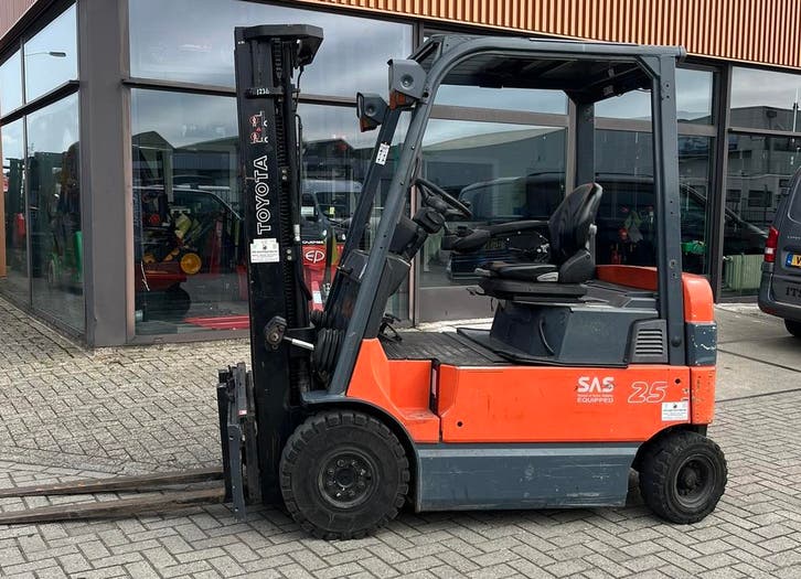 Grote voorraad gebruikte elektrische vorkheftrucks (as-is), Zakelijke goederen, Machines en Bouw | Heftrucks en Intern transport