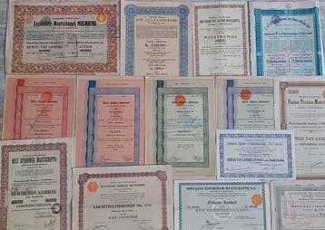 Verzameling van obligaties of aandelen - 14 x Aandelen -