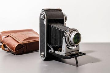 Voigtländer Bessa II – Color-Heliar 105mm f/3.5 –, Nieuw