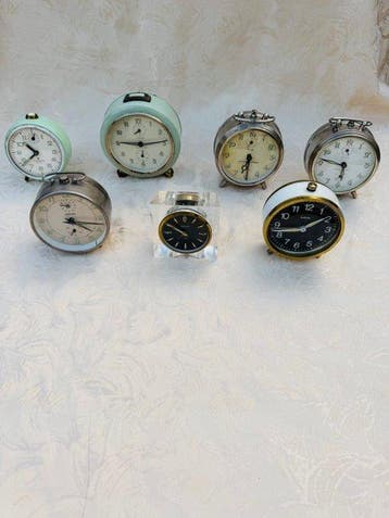Tafelklok (7) - kinzle, Junghans,Europa - Metaal -