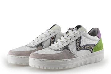 Maruti Sneakers in maat 38 Wit, Kleding | Dames, Schoenen, Verzenden, Wit, Maruti, Sneakers of Gympen