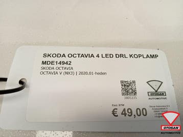Skoda Octavia 4 2019+ LED DRL Koplamp MDE14942, Ophalen, Gebruikt, Skoda