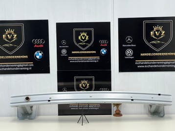 Bumper frame voor Renault Traffic bj.2017 gereserveerd, Gebruikt, Voor, Renault, Bumper