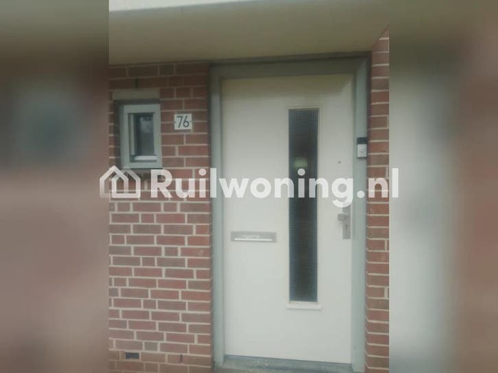 Eengezinsoning in Haagse Beemden (Breda), Huizen en Kamers, Woningruil