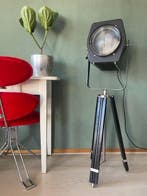 VEB Narva - Lamp (2) - HS 1000/1-03 - Metaal, Glas, Hout -, Antiek en Kunst