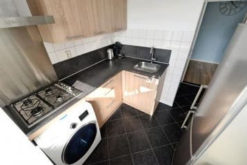 Te Huur 4 Kamer Appartement Van Vollenhovenlaan In Utrecht, Huizen en Kamers, Huizen te huur, Utrecht-stad, Direct bij eigenaar
