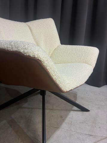 Label Gustav Draai Fauteuil - Nieuw Rancho en Boucle, Huis en Inrichting, Zo goed als nieuw