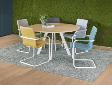 Ronde tafel met spinpoot | Ø120cm, Nieuw in verpakking