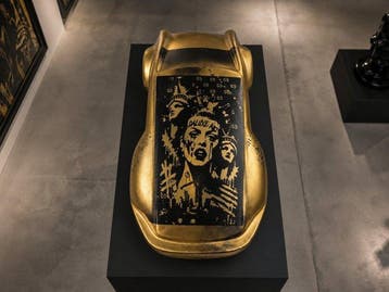 Daluxe Art - 1999 • XXL Pop Art Racecar – 90 cm