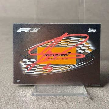Mercedes - 10 Topps Team Logo - World Champion - Signed -, Nieuw
