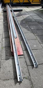 U-profiel van gegalvaniseerde staal L363cm x D4,5cm