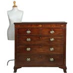 Welse Commode met 5 laden in mahonie en eik met ingelegde de, Antiek en Kunst, Antiek | Meubels | Kasten, Ophalen of Verzenden