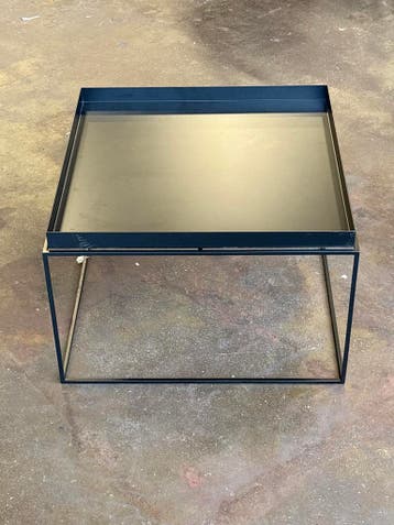 HAY Salontafel met sleuf - Ongebruikt, Huis en Inrichting, 50 tot 100 cm, Scandinavisch, Zo goed als nieuw, Metaal