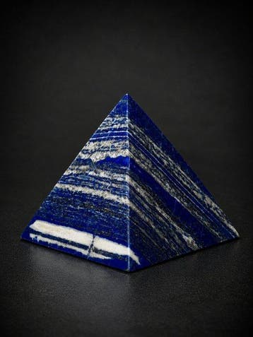Premium Lapis Lazuli-piramide | Diep koningsblauw met