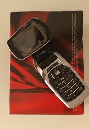 Samsung SGH-P910 - Mobiele telefoon (1) - In originele, Nieuw