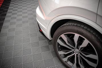 Maxton Diffuser splitters (zijkant) Volkswagen Touareg, Verzenden