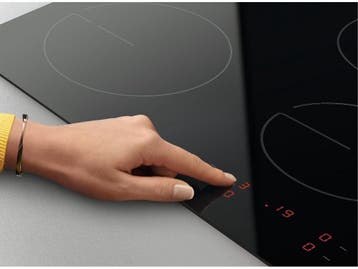 Zanussi ZHRN642X - Keramische Kookplaat - 4 kookzones -, Verzenden, Zo goed als nieuw