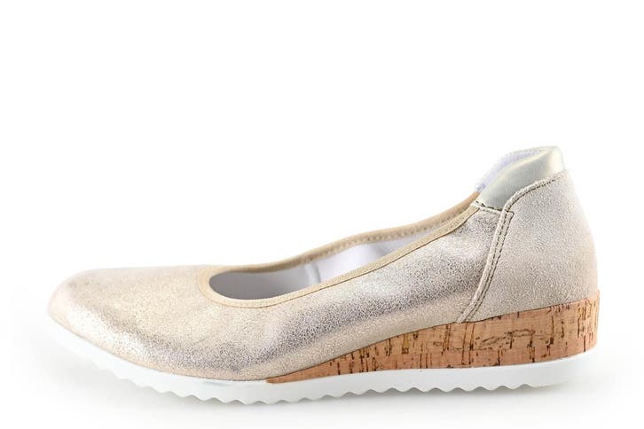 Feyn Instappers in maat 39 Beige, Kleding | Dames, Schoenen, Beige, Zo goed als nieuw, Instappers, Verzenden
