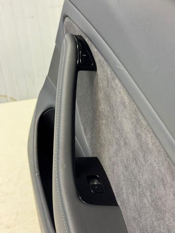 Portier bekleding 4-deurs rechts achter Tesla Model 3 bj2019, Gebruikt