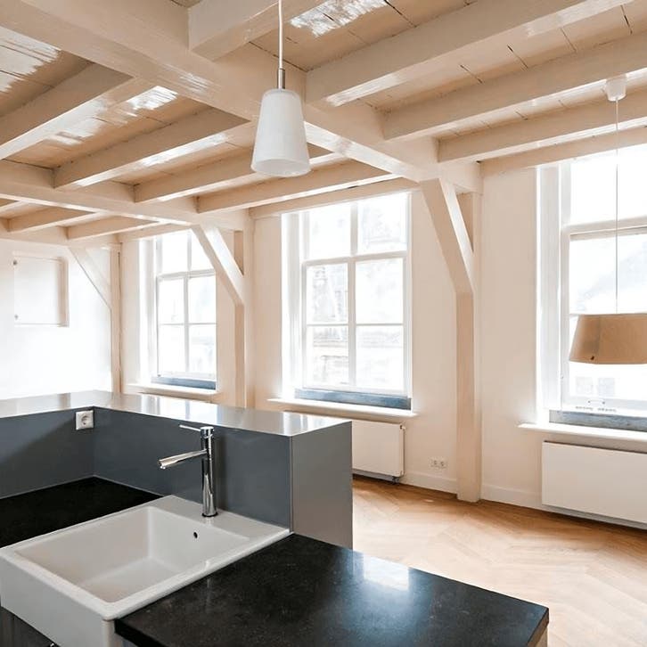 Appartement in Leiden gevonden voor €2095,- pm, Huizen en Kamers, Huizen te huur, Direct bij eigenaar, Zuid-Holland, Appartement