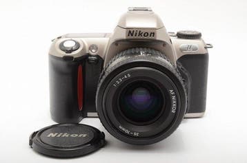 Nikon U / AF35-70mm F3.3-4.5 Single lens reflex camera (SLR), Nieuw