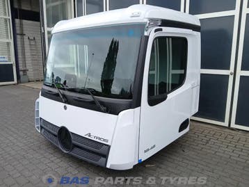Mercedes Actros MP5 ClassicSpace M-cab L1EH1 A 000 600 01 01, Ophalen, Gebruikt, Mercedes-Benz, Overige Auto-onderdelen