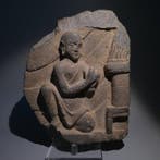 Gandhara Schist Relief Boeddhistische monnik. 20,5 cm hoog.