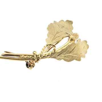 Gouden broche van eikenbladen, Ophalen of Verzenden, Gebruikt, Goud, Goud