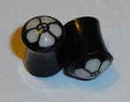 Stretcher Plug Hoorn Ingelegd met Bloem Motief 8 mm., Sieraden, Tassen en Uiterlijk, Piercings, Verzenden, Nieuw