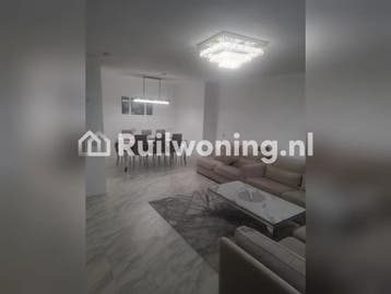 Zoek ruime flat omgeving Den -Haag (Breda), Den Haag