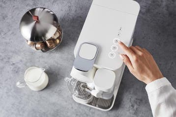 DeLonghi Nespresso Lattissima One - Koffiecupmachine, Verzenden, Nieuw