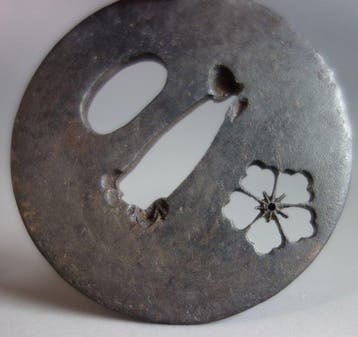 swordsmith Tsuba sakura petal - - Tuba - Japan (Zonder