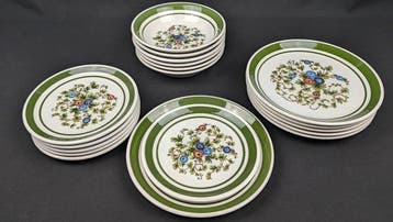 Ceramica Gualdo Tadino - Eetservies voor 6 (18) - Keramiek