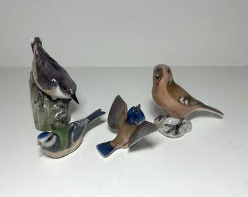 Bing & Grondahl, Royal Copenhagen - Beeldje - Set of 4 Royal