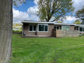 Woning te huur in Aalsmeer - 32 m² - 2 kamer(s) - 2 kamers, Huizen en Kamers, Overige soorten, Aalsmeer, Noord-Holland