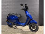 Veiling - Vespa sprint Custom Brilliant Blue Metallic, Nieuw