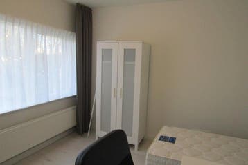 Te huur: Kamer Maximiliaanstraat in Eindhoven, Huizen en Kamers