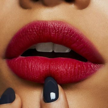 MAC Cosmetics Powder Kiss Haute Pants Liquid Lipstick - 5ml, Ophalen of Verzenden, Nieuw, Lippen, Make-up