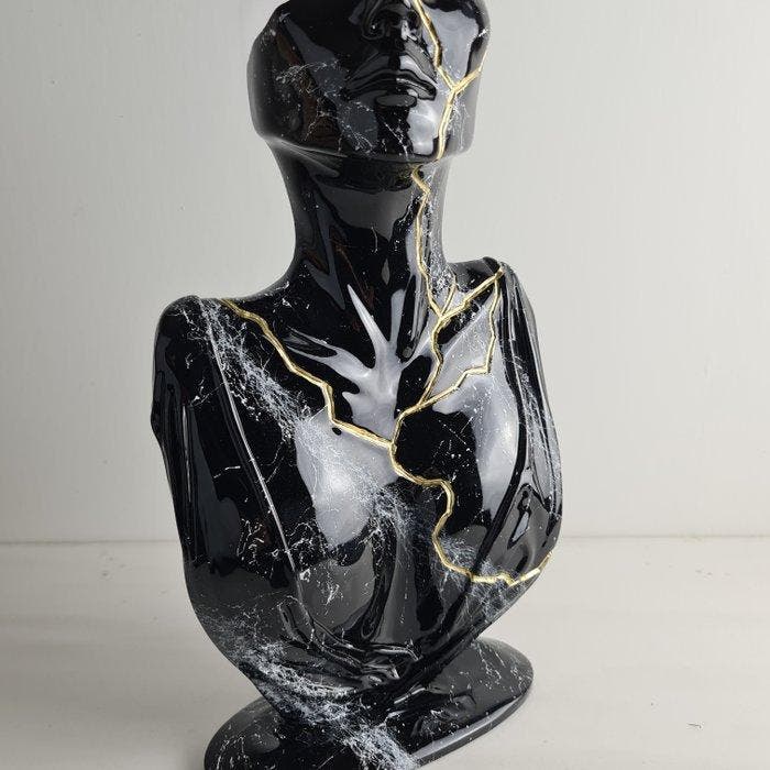 Santicri - Tired face (black and white marble ), Antiek en Kunst, Kunst | Designobjecten