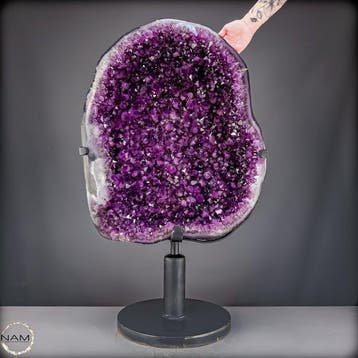 Majestueuze amethystendruze uit Bolivia – 52 kg natuurkunst